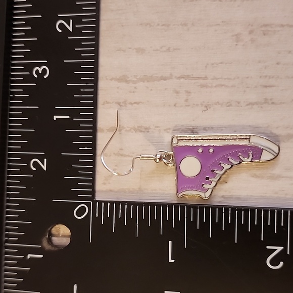 LAVENDER Converse Style Silver Tone Earrings 925S Sterling Post - Picture 2 of 2